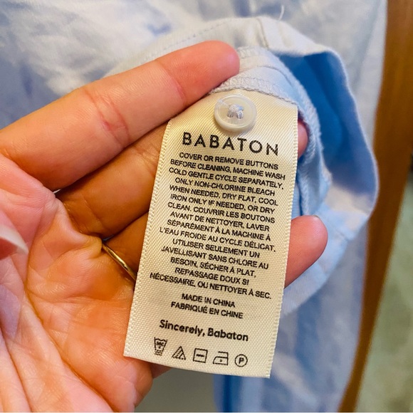 Aritzia Babaton Hadwyn Cropped Puff Sleeve Blouse - Picture 8 of 9